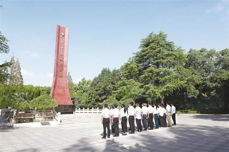 1790732204513026219.png 烈士.png
