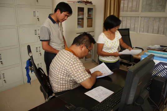 6开展精准扶贫专项检查